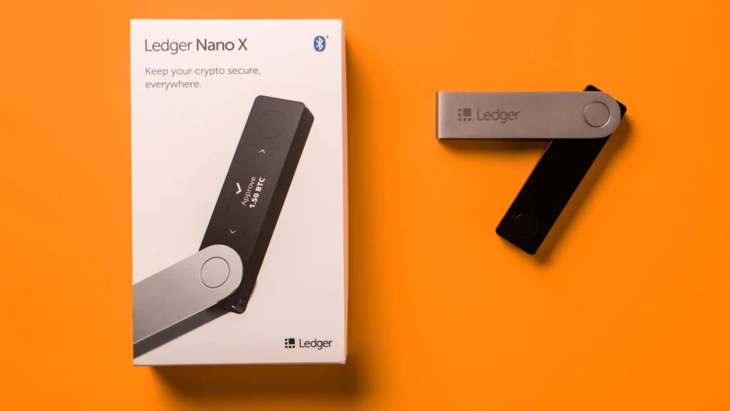 کیف پول لجر نانو ایکس Ledger Nano X